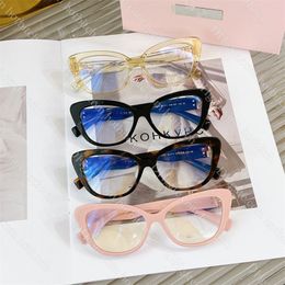 Lunettes de soleil œil de chat pour femmes, verres transparents de styliste, lunettes de soleil polarisées pour l'extérieur, mode Leiaure, lunettes occultantes, protègent les yeux
