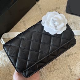 Portefeuille caviar en cuir sacs noirs classiques mini veau flal mollet argenté métal matelasse matelasse crossbody bourse bourse carte de carte à main multi-pochette sacs à main 20 cm