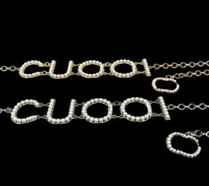 Womens Chain Belt Pearl Diamonds Tailleband ontwerper Golden Sliver Metal Belts Letters Luxe taille Gordel Weote2834360