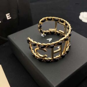 Femmes de Noël nouveau mariage Designer marque bijoux fête d'anniversaire famille amour cadeaux bracelet avec boîtes