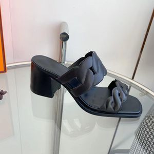 Sandales classiques pour femmes avec talons épais tête ronde noir blanc talons hauts tongs de plage d'été 35-41 avec boîte