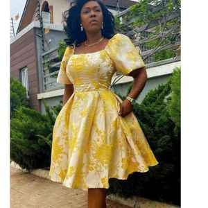 Vêtements pour femmes Gouchons bouffés A-Line Dobe de mode élégante couche couche mince taille haute robe de fête de soirée africaine 240425