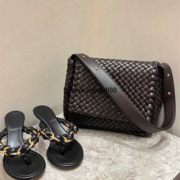 Bolso de hombro de adoquín para mujer Botteg Venetas Bolsos de lujo Nuevo bolso para mujer Igual que Wang Feis Bolso de moda para mujer versátil informal de gran capacidad Tejido de cuero genuino O HBVO