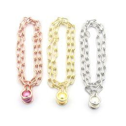 Bracelets pour femmes Chaîne à main en perles colorées Chaîne de bijoux de créateur Bracelet à double pont Or / Argent Marque complète comme cadeau de Noël de mariage