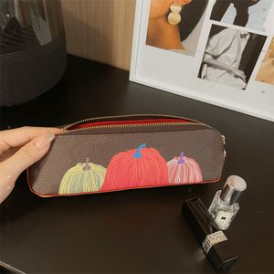 Sac cosmétique pour femmes Pochette à crayons Luxurys Designers Portefeuilles Zippy Porte-monnaie Elizabeth Purses Crayon Cas pour le bureau de l'école Boîte à crayons utilisée R7Q8 #