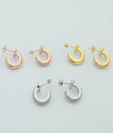 Boucles d'oreilles de gripche pour femmes bijoux de créateurs avec goujons de forage doré