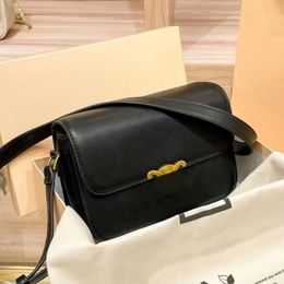 Femmes Bandoulière Vintage Sacs à main Arc de Triomphe en cuir véritable noir or sac à bandoulière 2023 nouvelle mode femmes à la mode 2022 une épaule tofu petit sac carré