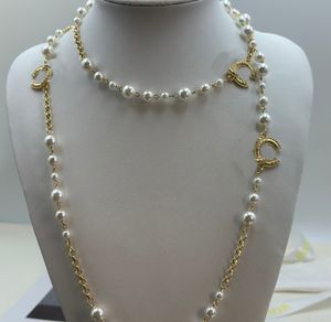 Collier double lettre pour femmes, plaqué or 18 carats, colliers de perles en acier inoxydable, chaîne ras du cou, pendentif, bijoux de mariage à la mode en Europe et en Amérique