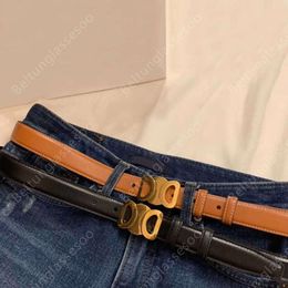 Designer des femmes ceinture hommes Cowskin en cuir large Cinturon Marca Designer Belt Belt for Men Formal Western Elegant Charm