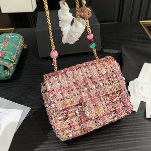 Designer des femmes couleurs de bonbons sacs carrés carrés tweed classic mini rabat matelassé en émail charme en émail doré