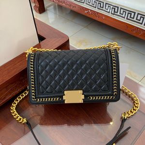 Damesontwerper Klassieke klep gewatteerde jongenszakken Caviar lederen kalfsleer weefsel arround portemonnee 6 kleuren verstelbare schouderband Crossbody Designer handtassen 25x15 cm