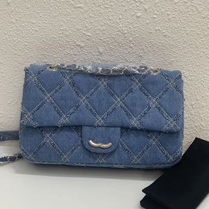 Designer dames klassieke enkele klep gewatteerde denim jeans schoudertassen met kwastje zilverkleurige metalen hardware gematelasseerde ketting crossbody schouderhandtassen handtas 26 cm