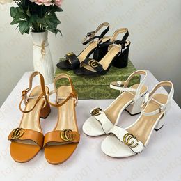 Zapatos de vestir de diseñador para mujer con caja de slingback de caja tacones altos de 8.5 cm Rosso Ancora Patente Lady Luxury Toes Stiletto Heel Sandals Tamaño 35-41
