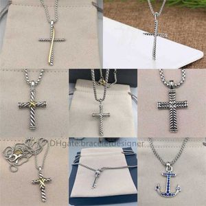 Diseñador para mujer Collar de amor Collares Mujeres S925 Colgante Caja Cadenas Cadena de plata Fiesta Cruz Barco Ancla Mal de ojo Patrón Diapositiva Joyería de lujo Diseñadores Joyas