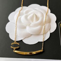 Collares de diseñador de mujer colgantes de la marca colgante de 18 km cadenas de collar de acero inoxidable de oro de 18k regalos de joyería
