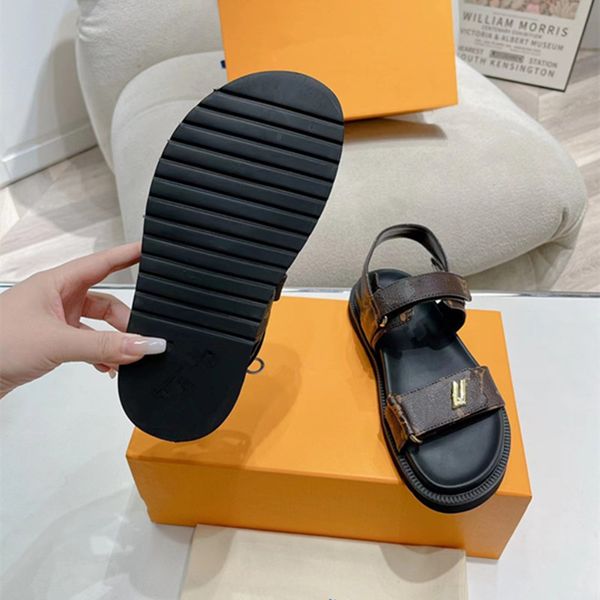 sandales sandales de concepteur pour femmes sandales pour femmes en caoutchouc en caoutchouc bracelet à la cheville étroite
