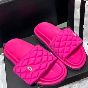 Sandales plates de créateurs de créateurs pour femmes pantoufles de tissu vif couleurs vives toppasse tople à plaid sandale fuchsia chaleur orange de plage verte de plage extérieure