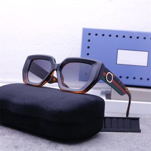 Lunettes de soleil de designer pour femmes classiques lunettes blanches noires rétro nuances décontractées designer haut de gamme accessoires cadeaux de vacances populaires hg121 F4