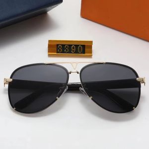 Gafas de sol de diseñador para mujer Gafas de sol redondas Marco dorado Gafas de cuerno de búfalo Playa Protección UV Gafas vintage para hombre Gafas lunette carti Gafas de sol de lujo