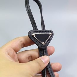 Corbatas de diseñador para mujer, corbata, gargantilla, marca, triángulo negro, lujo, elegante