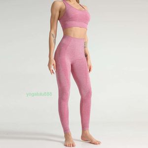 Designer des femmes du Yoga Sports Suisses de sport Leggings Fitness Leggings Fit Two Piece Set Gym Wear Clothe