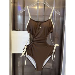 Designers pour femmes en bikinis sets sexy en forme de sangle claire de maillot de bain pour femmes de bain nage de set de bain semblages de maillots de bain mélanges de maillots de bain de luxe mélangés D8f 838