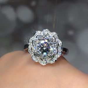 Womens Diamond Ring Mode Bloemen Moissanite Ringen Sieraden Bruiloft Verlovingsring Voor Vrouwen