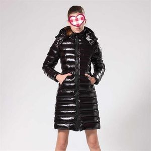 Doudoune Femme Parkas mode Femme veste d'hiver manteau de fourrure Doudoune Femme noir manteau d'hiver vêtements d'extérieur avec Hood208Z