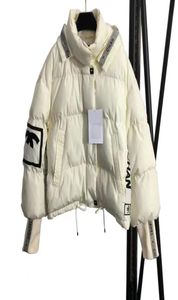 Femmes Down Parkas Coton Veste d'hiver Coffre d'hiver Outdoor Fashion classique décontracté Unisexe Hlippers Tops Protection contre le vent et le vent Out2990743