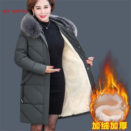 Femmes vers le bas Parkas mode hiver veste femmes grande fourrure à capuche épaisse 5XL femme manteau laine d'agneau chaud vêtements d'extérieur longue 221124