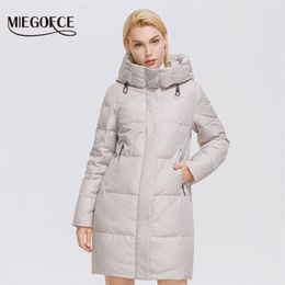 Parka femme MIEGOFCE hiver femmes manteau mi-long conception à capuche pour garder au chaud et coupe-vent Parka fermeture éclair vestes amples pour dames D21647 220830