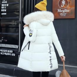 Femmes vers le bas Parkas Parka femmes manteaux d'hiver longs coton décontracté fourrure à capuche vestes épais chaud femme pardessus manteau 231129