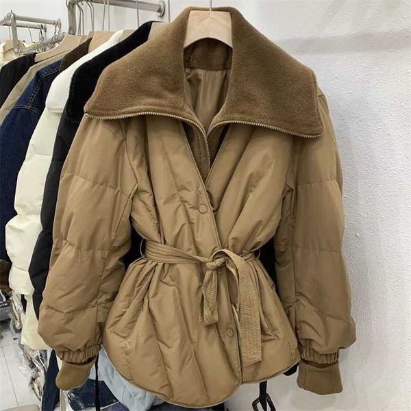 Parkas en duvet pour femmes hiver nouveau à la mode et à la mode poils de poussin de mouton grand col rabattable manteau en duvet ceinture pour femme manteau épais en duvet de canard blanc de haute qualité 9