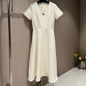 Robe femme marque de mode européenne noir et blanc col en v manches courtes taille froncée robe