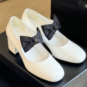 Dameskleding schoenen vierkante teen dikke strik lakleren schoenen bootschoenen vintage prinses stijl feestschoenen