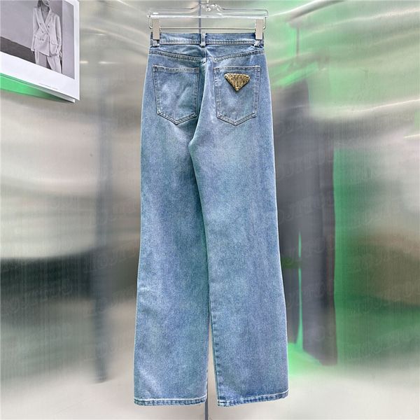 Femmes Mode Denim Pantalons Pantalons Design Retour Lettre Badge Casual Jeans Designers Fille Longue Jean Pantalon Vêtements