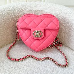 Moda para mujer Media Luna Embrague Corazón Bolsas Diseñador de lujo Cuero genuino CC Monederos Bolsos Bolsos para hombre Cross Body Totes Cadena Correas de hombro Lady Flap Saddle Bag