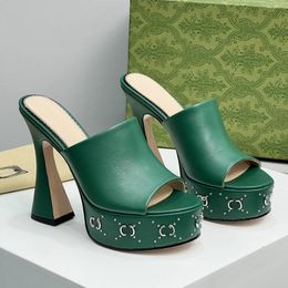 chaussures de mode pour femmes sandales luxe classiques talons hauts hauts femmes pantoufles femmes pantoufles glissades d'été11.5 cm épreuve de l'eau épaisse talons hauts avec boîte