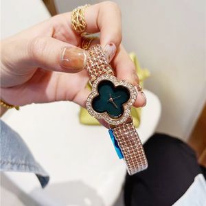 Damesmode polshorloge horloges van hoge kwaliteit Bloemen Kristal Stijl Luxe Stalen Metaal Quartz horloge montre de luxe geschenken D32