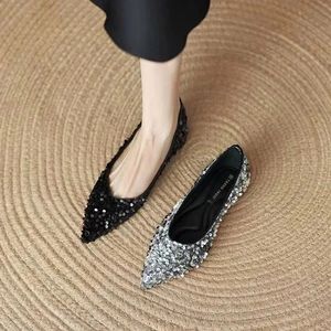 Femmes appartements Bling bateau chaussures bout pointu sans lacet paillettes ballerines noir argent printemps automne chaussures pour femme 240322