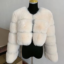 Manteau de fourrure pour femmes veste en fausse fourrure manteau épais court mode hiver chaud fourrure liquidation offre femmes synthétique 231017
