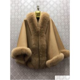 Fourrure pour femmes Faux 100% châle en laine avec collier de renard naturel Cape Cape Drop Wrap Furry Winter Automne luxueux blanc 201103 Deli DHPV0