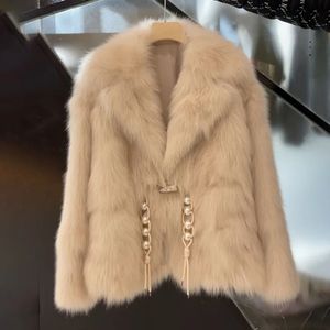 Femmes Faux Manteau De Fourrure Épaissie Automne Et Hiver Court Mode Corne Boucle Haut De Gamme Perlé Petit Parfum Top 220927