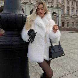 Manteau en fausse fourrure pour femme, Streetwear d'hiver à la mode, veste blanche moelleuse, manteaux pour 231017