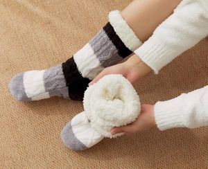 Chaussettes pantoufles floues pour femmes tricotées moelleuses cabine confortable hiver chaud polaire doux épais confortable anti-dérapant cadeau de noël bas bonneterie