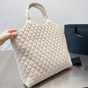 Femmes Gaby matelassé Shopping fourre-tout sacs grande capacité matériel en métal doré vieilli bagages concepteur vacances voyage blanc Beige noir