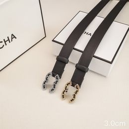 Cinturones de cuero genuino de mujer Cinturón de diseño para mujeres ancho de 3 cm de 2.5 cm Diamante Hebilla lisa Caída Ceistura elegante