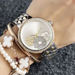 Femmes fille Style métal acier bande Quartz montre-bracelet mode fleur M fleur Design marque montres hommes montre-bracelet horloge montre hommes montre-bracelet