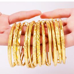 Pulsera de oro para mujer, diseñador, pulseras de moda de alta calidad, joyería de lujo de latón y oro, pulsera de regalo para el día de la madre, joyería de diseñador artesanal que no se desvanece