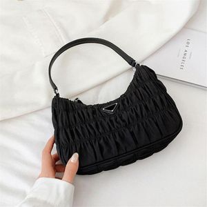 Sacs ￠ main pour femmes couleurs de fermeture ￩clair ￠ main int￩rieure de petite taille concepteurs de hobos 5 sac ￠ main sac de poche luxe luxe pliss￩ polyvalent Mhen1201s